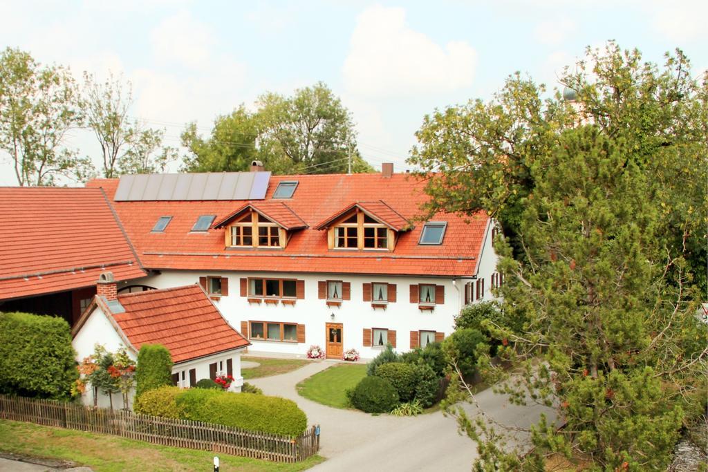 Michlhof Apartment Oberostendorf ภายนอก รูปภาพ